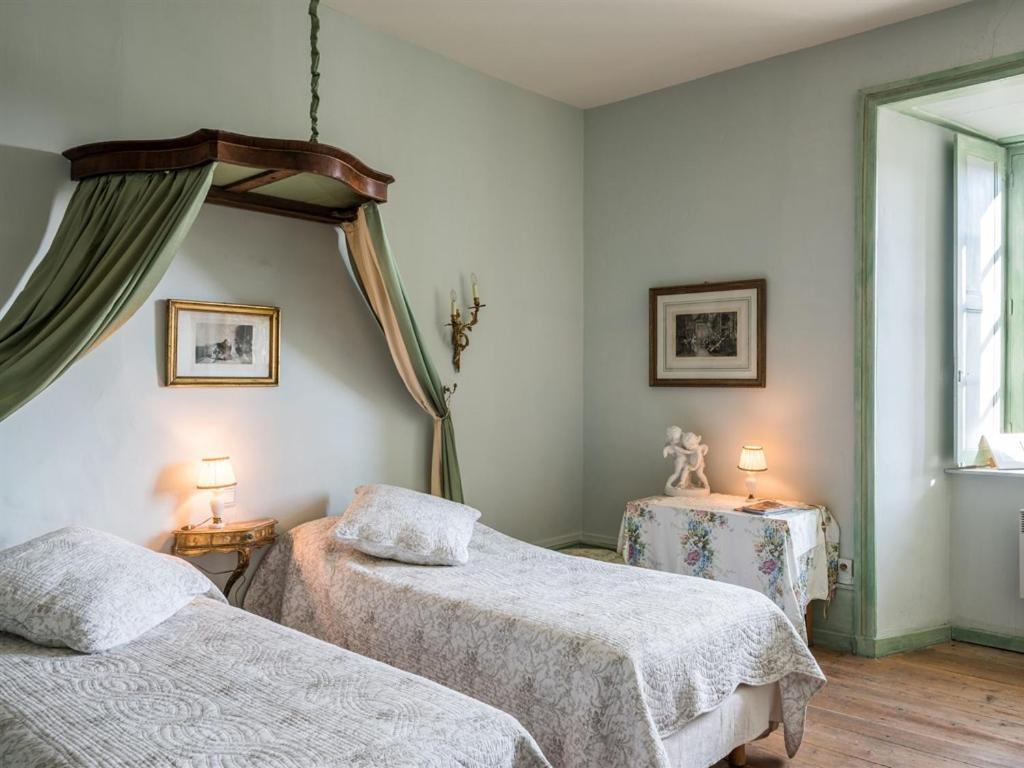 Château des Marcilly Talaru Chalmazel-Jeansagniere Quarto foto